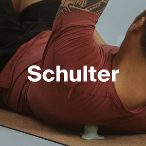 Du möchtest wissen wie du die Triggerdinger im Bereich der Schulter anwendest? Wir zeigen dir unsere Top ANwendungen in der Kombination mit Beweglichkeitsübungen. Starte direkt mit den Triggerdinger und löse deine Verspannungen